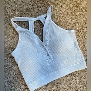 NEW S/M Brami with snap closure in the front and key hole back! Crop top